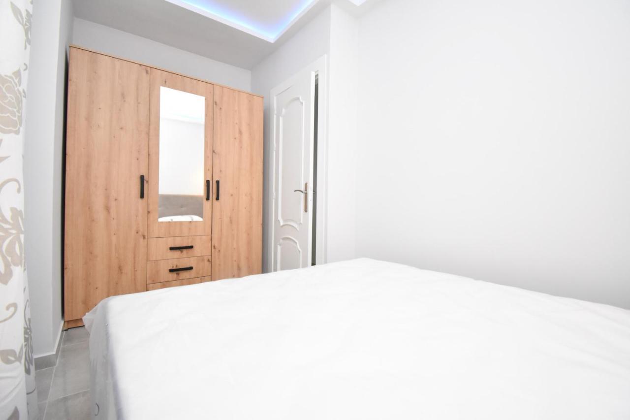Luxury Suites 丰希罗拉 外观 照片
